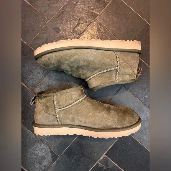 Ugg women’s classic ultra mini boot in green size 10 - Picture 7 of 9